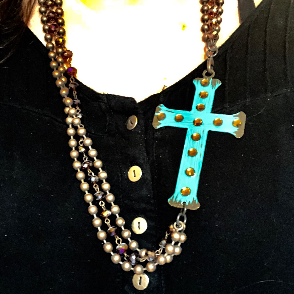 24” Turquoise metal cross beaded fashion necklace